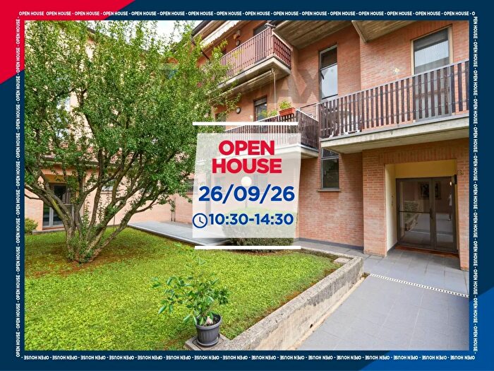 Appartamento trilocale in vendita in Azzano San Paolo
