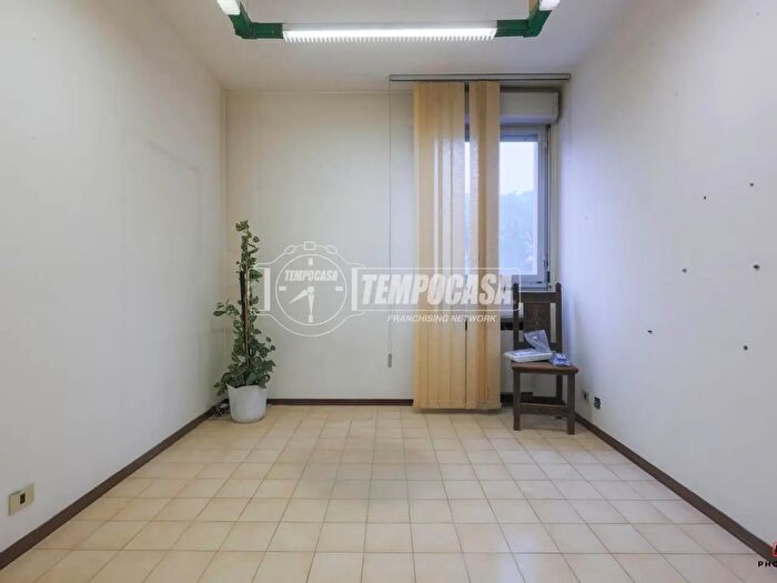 Appartamento quadrilocale in vendita in Via Gaetano Donizetti, Imola