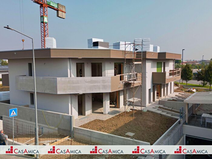 Appartamento quadrilocale in vendita in Via Gian Andrea Gavazzeni, Martinengo