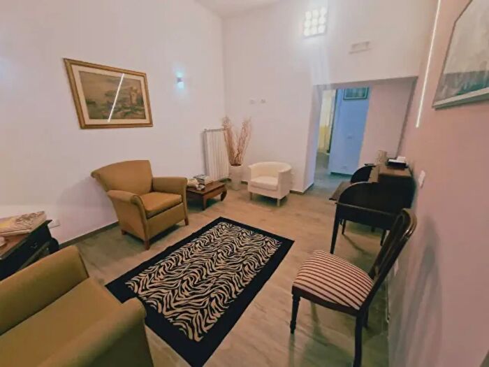 Appartamento trilocale in affitto in Via della Stamperia, Velletri