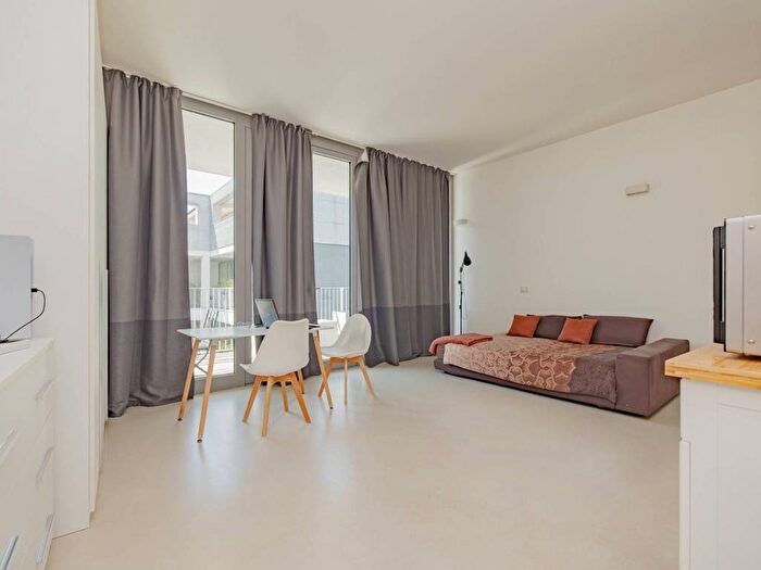 Appartamento monolocale in affitto in Via Flumendosa, Crescenzago, Milano