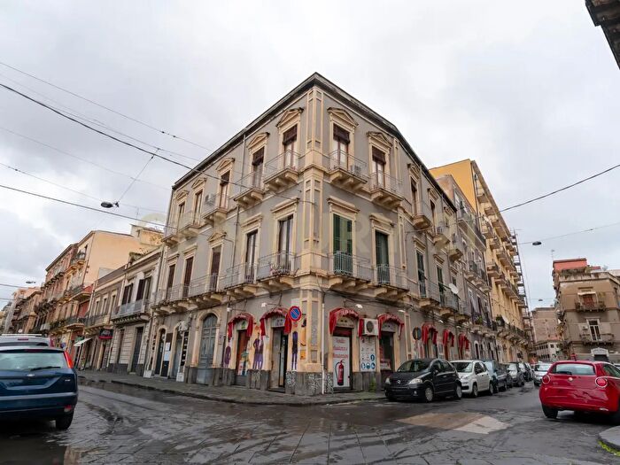 Appartamento in vendita in Via Francesco Crispi, Catania