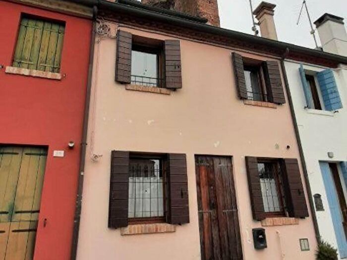 Casa trilocale in affitto in Via Mure Nord, Centro, Montagnana