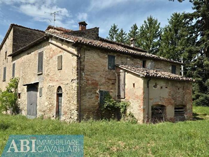 Casa con 6 locali in vendita in Via Senio, Casola Valsenio