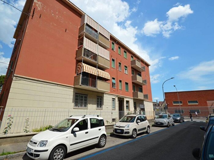 Appartamento trilocale in affitto in Via Ettore Petrolini, San Donato, Bologna
