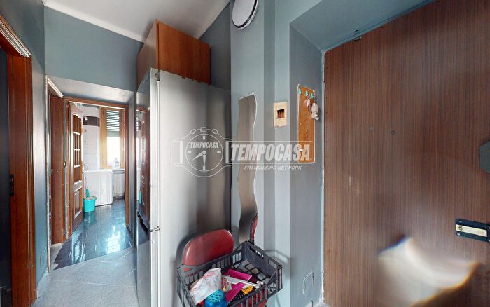 Appartamento trilocale in vendita in Via Carlo del Prete, Torino