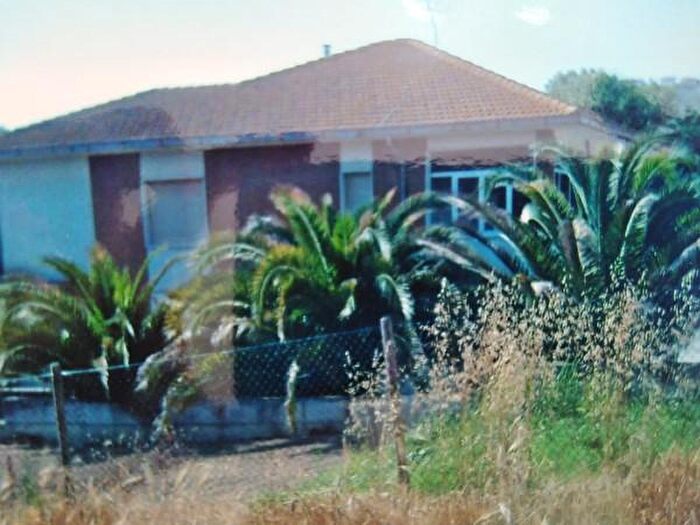 Casa con 6 locali in vendita in Tortoreto