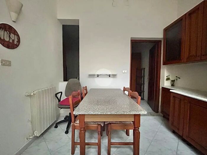 Appartamento quadrilocale in vendita in Via Gerolamo Falletti, Savona