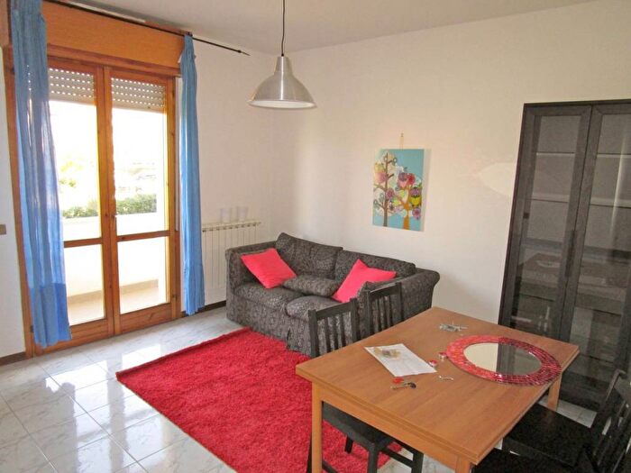 Appartamento trilocale in affitto in Via Novelli Enrico Detto Yambo, Cisanello San Biagio, Pisa