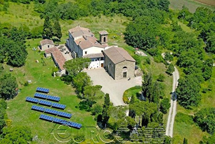 Casa con 6 locali in vendita in Viadotto Passignano, Passignano Sul Trasimeno