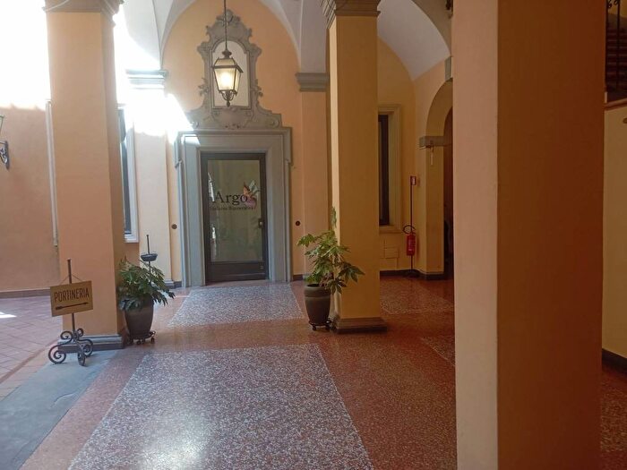 Appartamento bilocale in affitto in Via Massimo d'Azeglio, Saragozza dentro le Mura, Bologna