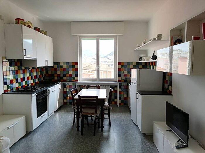 Appartamento con 5 locali in affitto in Centro, Sestri Levante