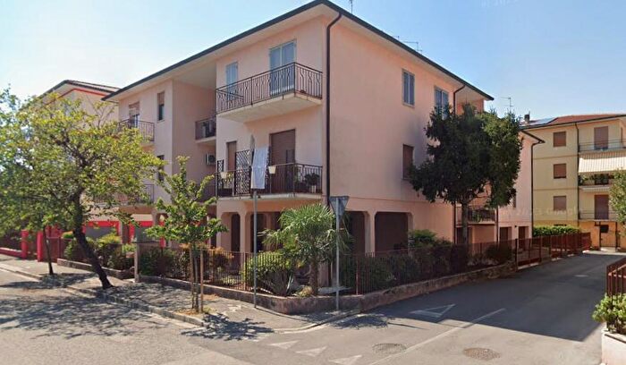 Appartamento quadrilocale in vendita in Via Maffeo Todeschini, Vicenza