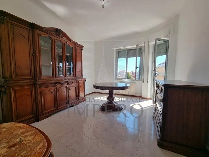 Appartamento quadrilocale in vendita in Via Sottoconvento, Ventimiglia