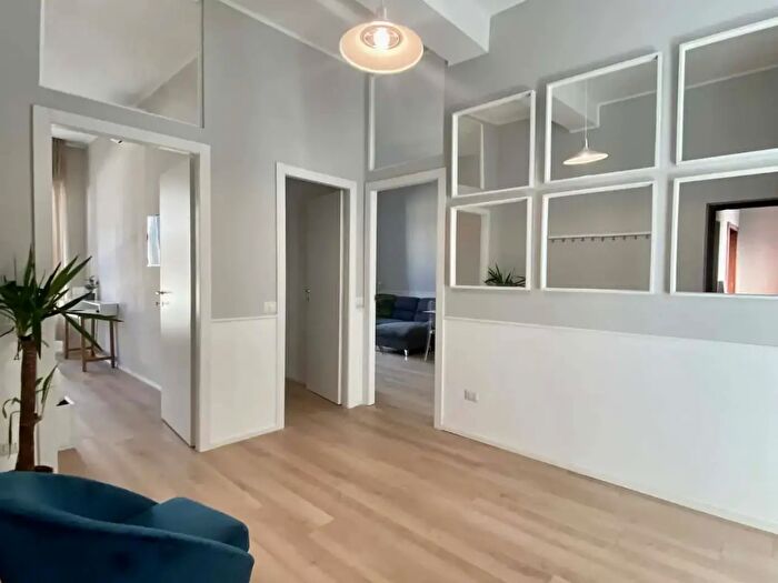 Appartamento monolocale in affitto in Viale Bligny, Milano