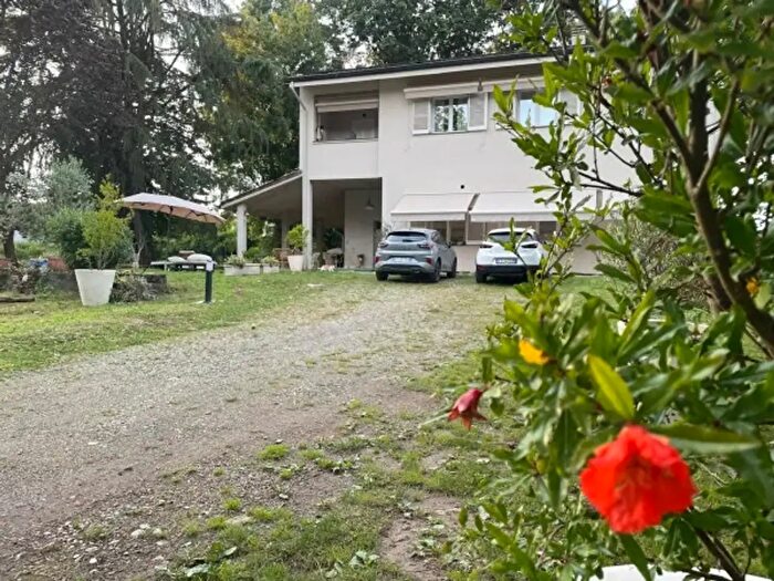Casa con 5 locali in vendita in Vimercate