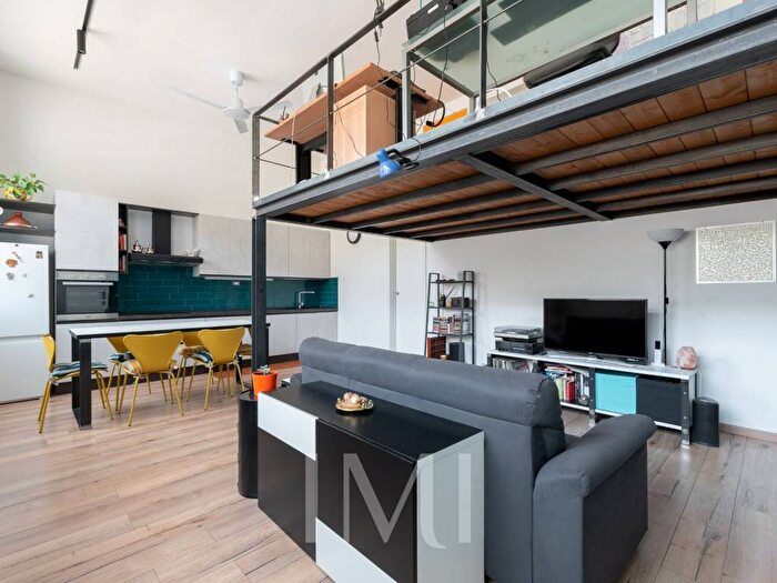 Appartamento bilocale in vendita in Via Angelo Inganni, Giambellino, Milano