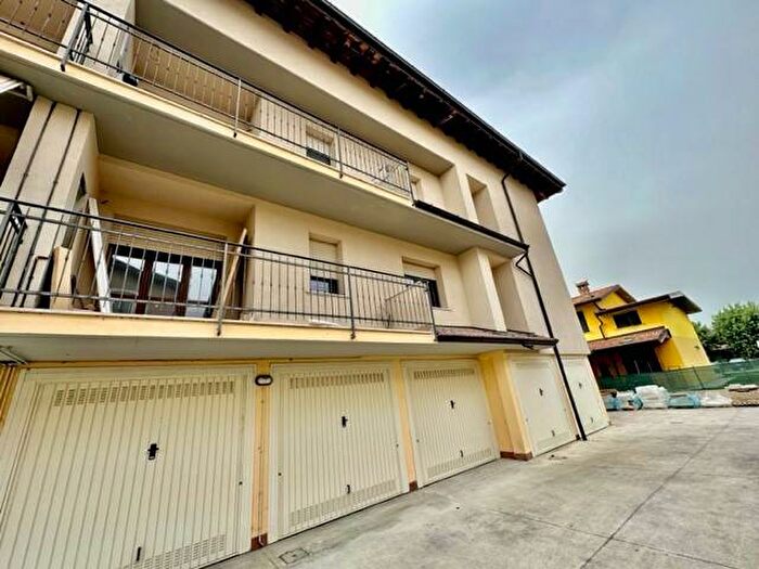 Appartamento bilocale in affitto in via de gasperi, Chignolo Po