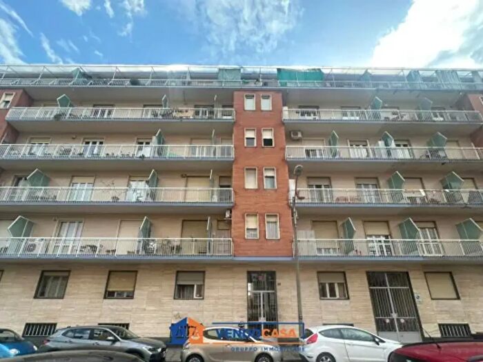 Appartamento bilocale in vendita in Via Poirino, Torino