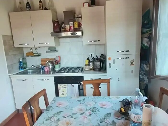 Appartamento con 5 locali in vendita in Calci