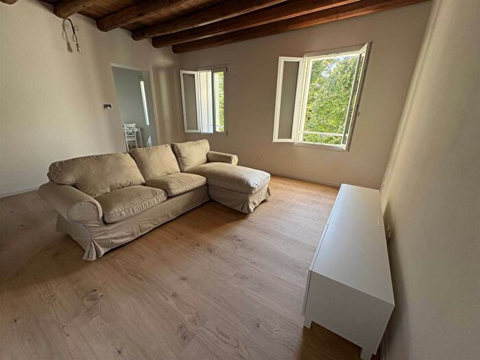 Appartamento quadrilocale in affitto in Lendinara