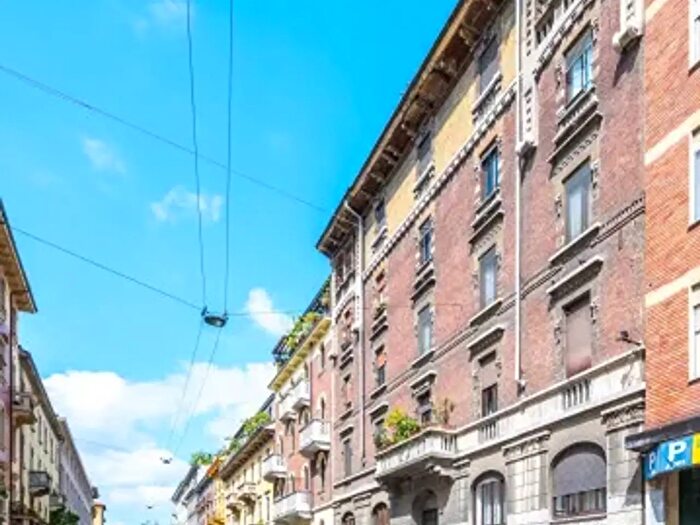Appartamento bilocale in vendita in Via Trebbia, Milano