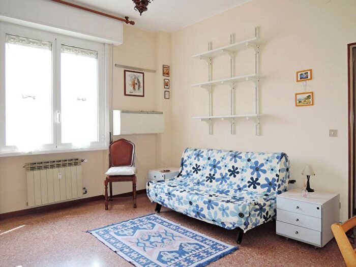 Appartamento monolocale in affitto in Via dell'Allodola, Inganni, Milano