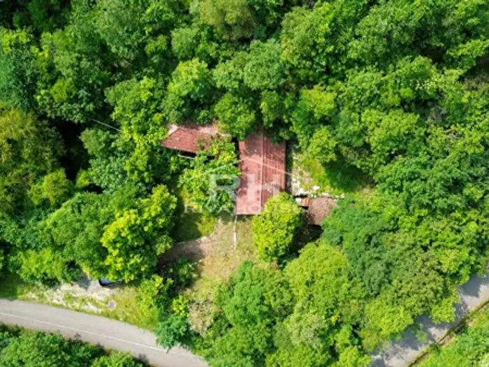 Casa con 6 locali in vendita in Arco