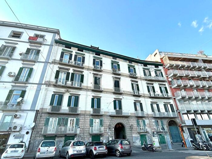 Appartamento trilocale in affitto in Riviera di Chiaia, Chiaia, Napoli