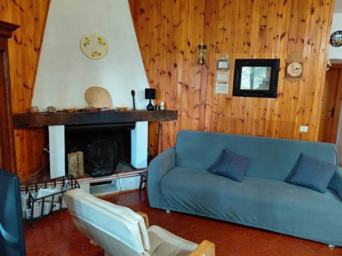 Casa quadrilocale in affitto in Colle Belvedere, Rocca di Mezzo