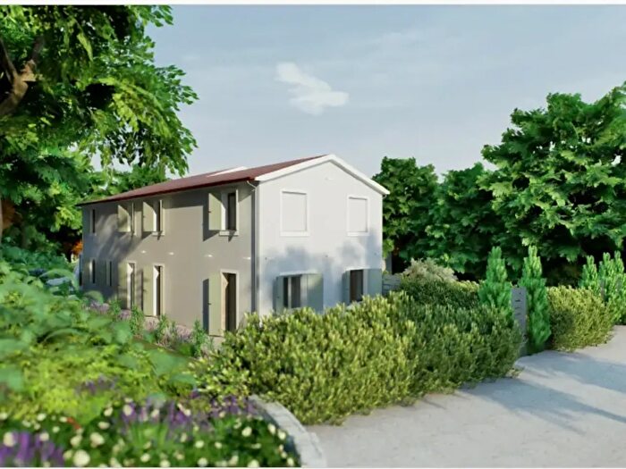 Casa quadrilocale in vendita in Frazione Montesicuro, Ancona