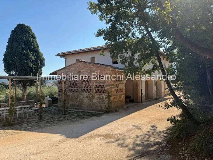 Casa bilocale in affitto in Via del Cerreto, Bagno A Ripoli