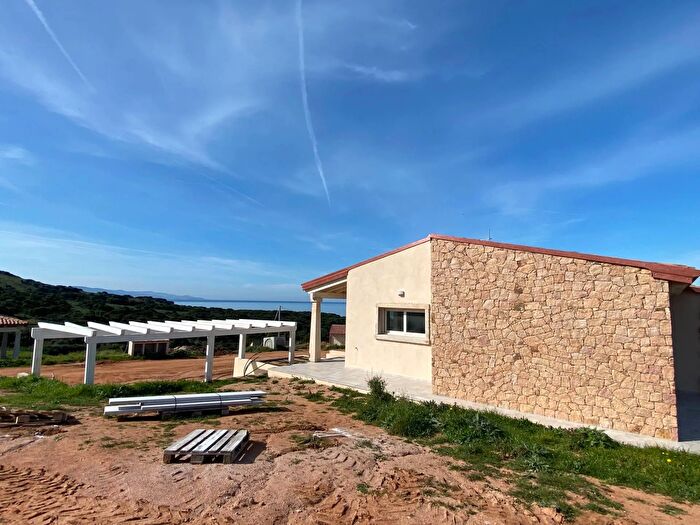 Casa bilocale in vendita in Isola Rossa, Trinità dAgultu e Vignola