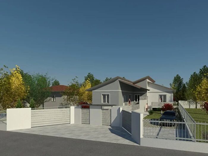 Casa in vendita in Via Santa Savina, Lonate Pozzolo