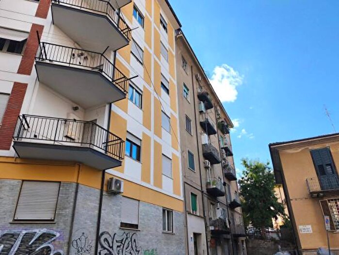 Appartamento quadrilocale in vendita in Via Pasquale Galluppi, Cosenza