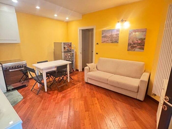 Appartamento bilocale in affitto in Via Alessandria, Navigli Darsena, Milano