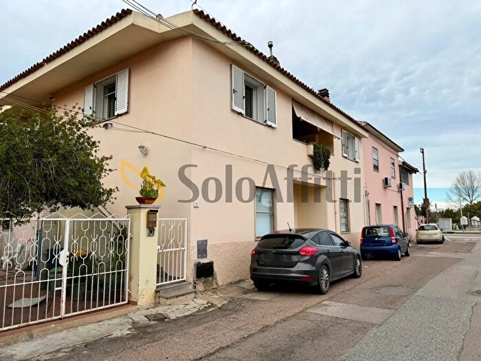 Appartamento con 6 locali in affitto in Via Catalani, Olbia