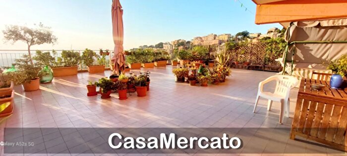 Appartamento trilocale in vendita in Via Roma, Rocca Di Papa