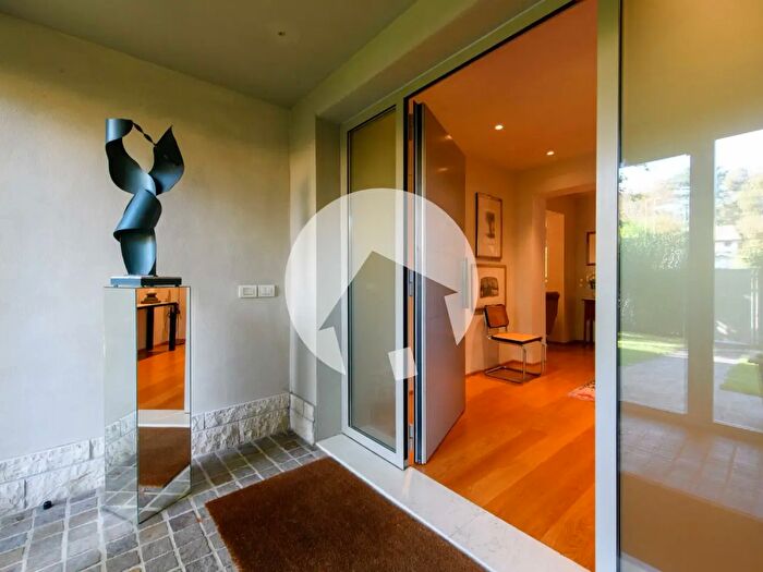 Casa con 8 locali in vendita in Via Giovanni Manenti, Reggio Emilia