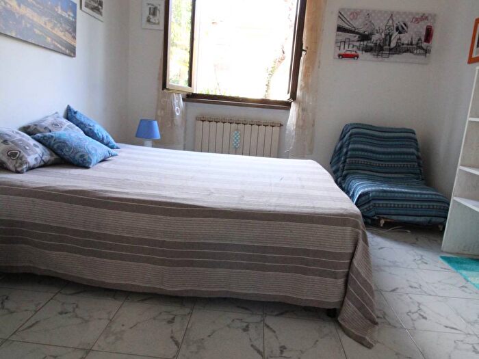Appartamento bilocale in affitto in Viale Camillo Benso di Cavour, Fuori Porta Camollia, Siena