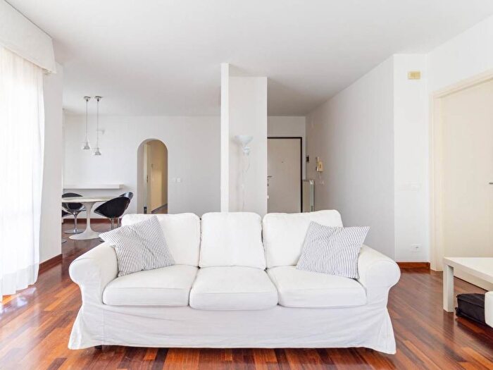 Appartamento con 6 locali in affitto in Via Giuliano Vanghetti, Masini XX Settembre, Empoli