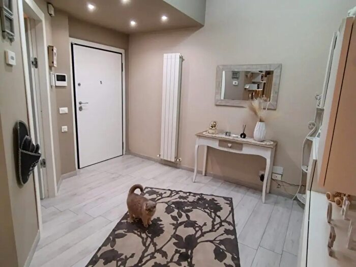 Appartamento con 5 locali in vendita in Carrara