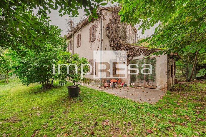 Casa con 11 locali in vendita in Via a Diaz, Carbonera