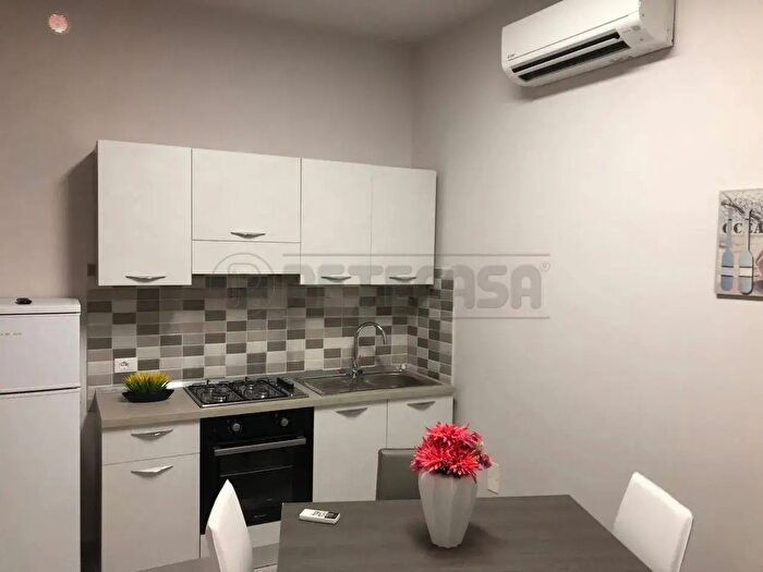 Appartamento trilocale in affitto in Mazara Del Vallo