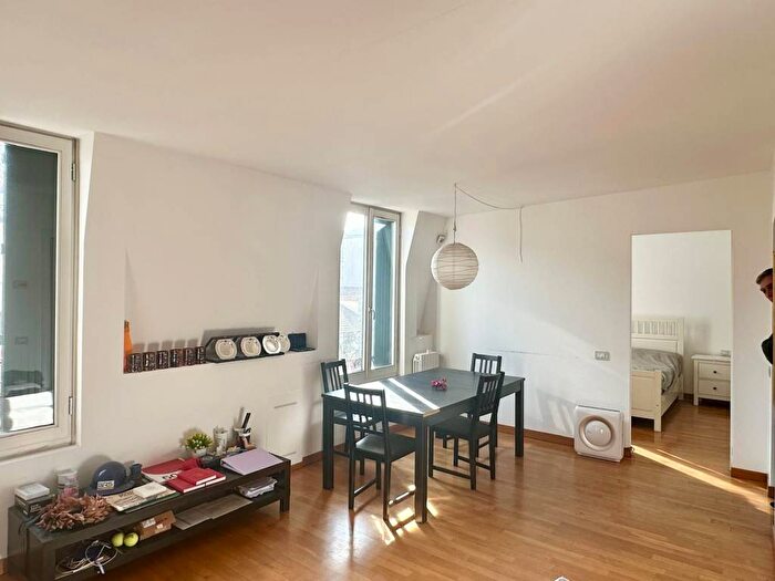 Casa bilocale in affitto in Via Giovanni Boccaccio, Vincenzo Monti, Milano