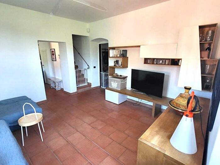 Appartamento quadrilocale in vendita in Santo Stefano Di Magra