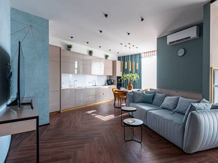 Casa con 6 locali in vendita in Via Guido Galli, Comun Nuovo