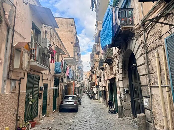 Appartamento monolocale in vendita in Vico Lepri a Pontenuovo, Napoli