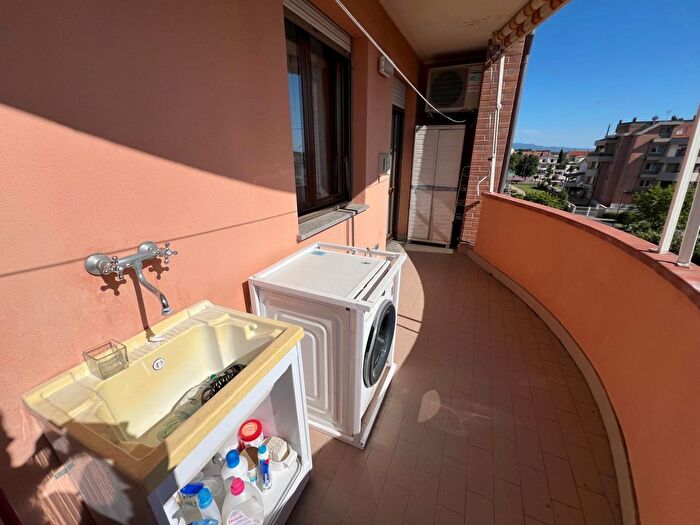 Appartamento trilocale in vendita in Aolo Bocci, Cecina