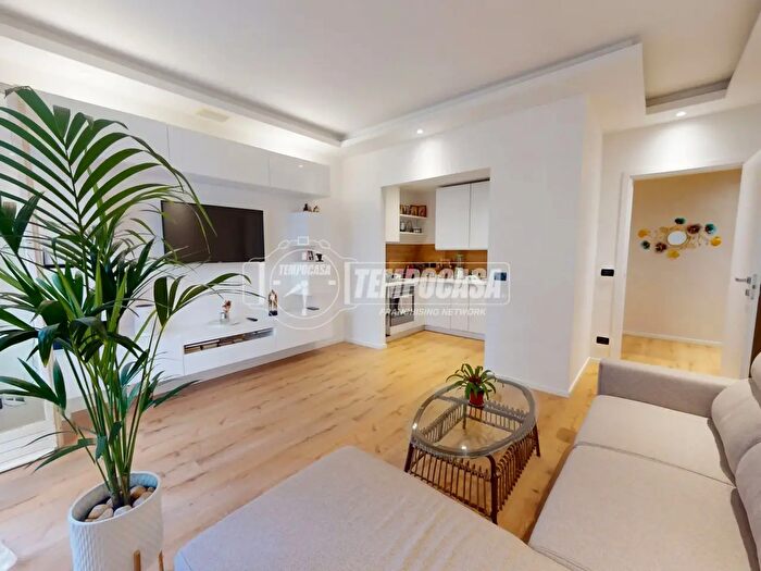 Appartamento bilocale in vendita in Via Privata Serenella, Sanremo